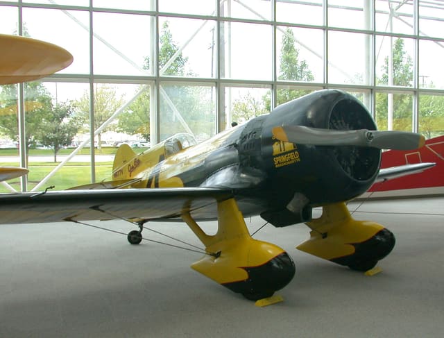 - Single-engine aircraft