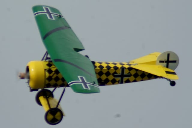 - Single-engine aircraft