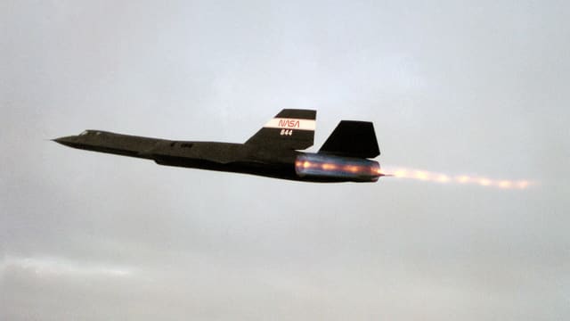 - Lockheed