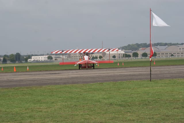 - Single-engine aircraft