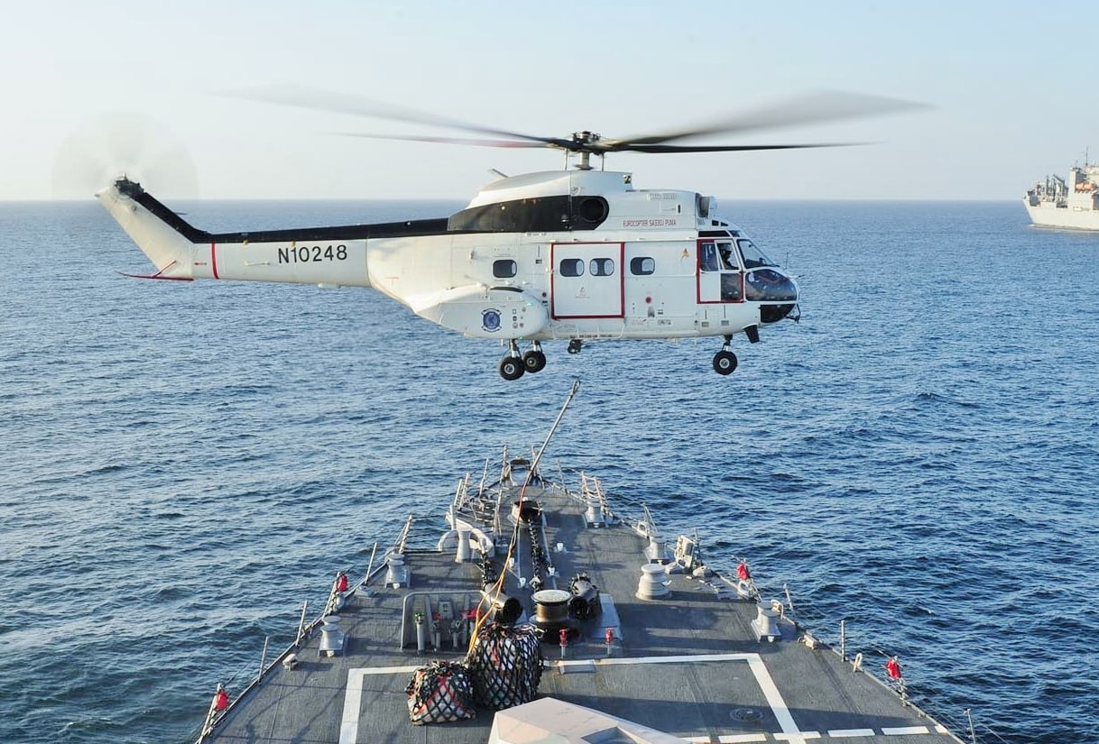 U.S. Navy photo by Mass Communication Specialist 2nd Class Eddie Harrison's best shot — N10248