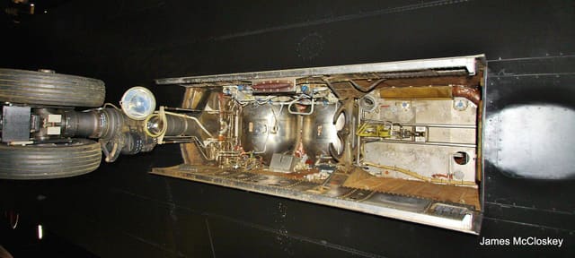 - Aircraft