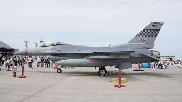 - Aircraft