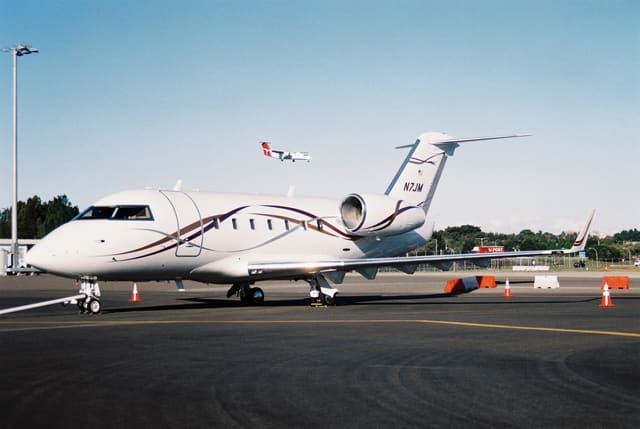 N7JM - Business jet