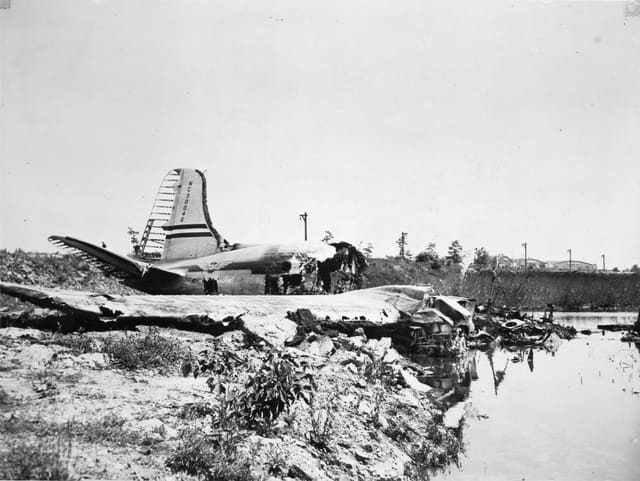 - Aircraft