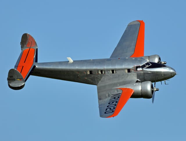 - Twin-engine aircraft