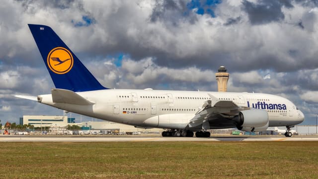 - Airbus