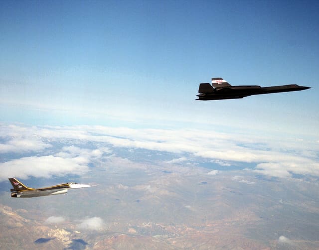 - Lockheed