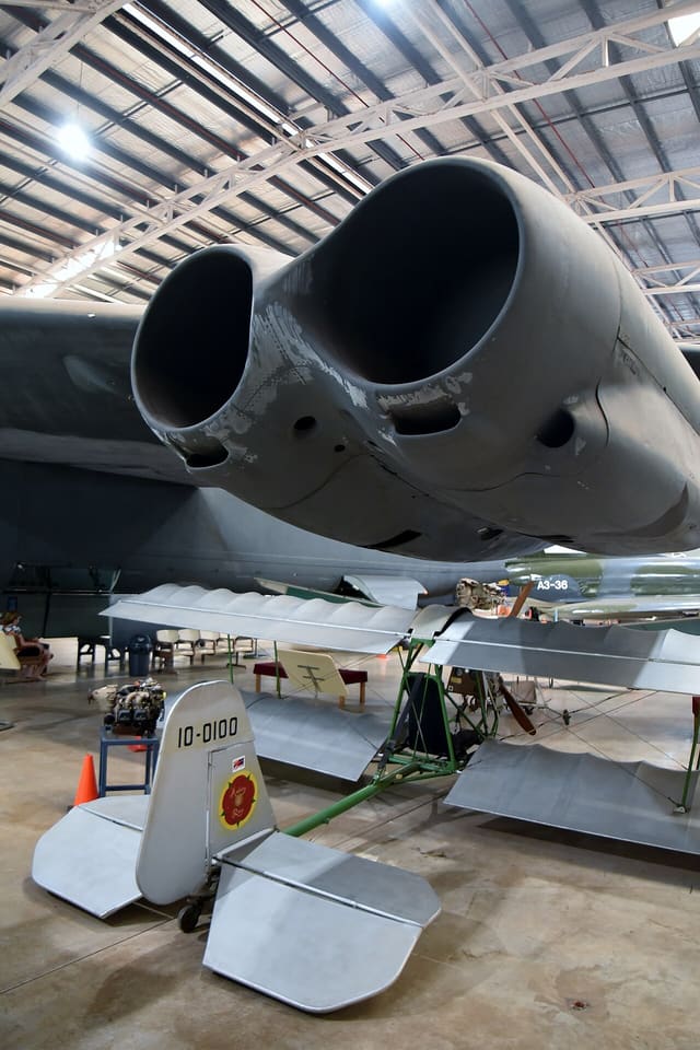 - Aircraft