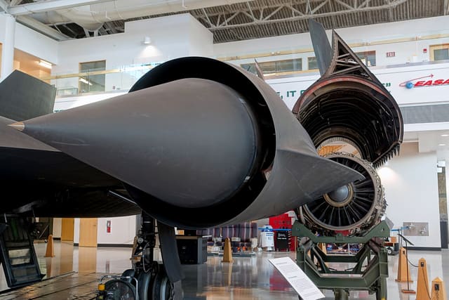 - Lockheed