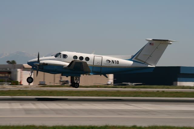 N18 - Beechcraft