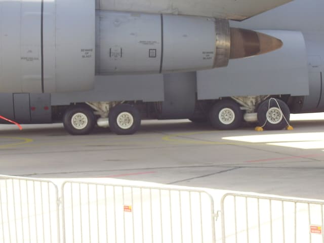 - Aircraft