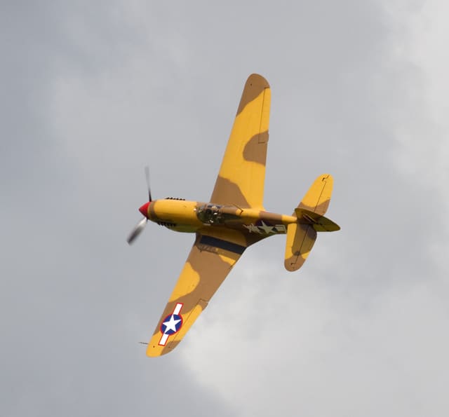 - Single-engine aircraft