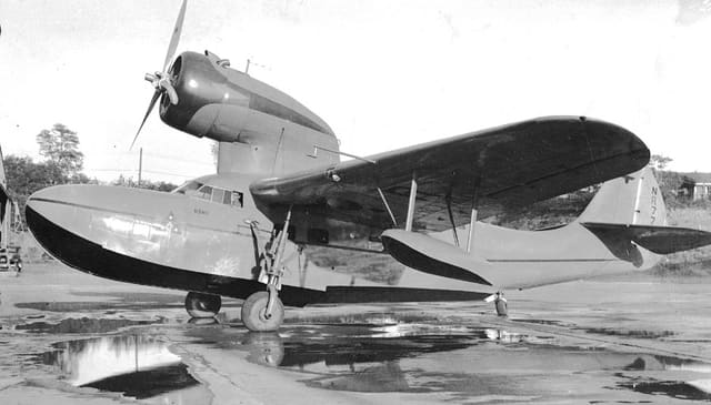 - Twin-engine aircraft