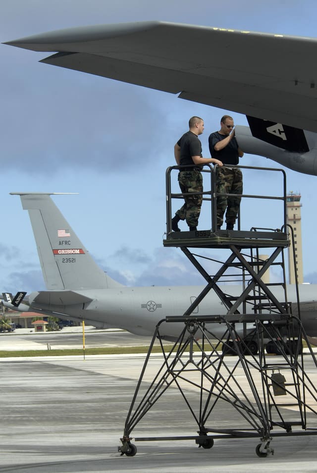 - Aircraft