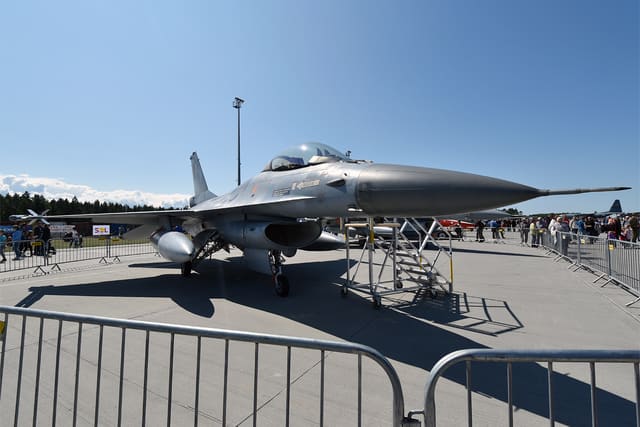 - Aircraft