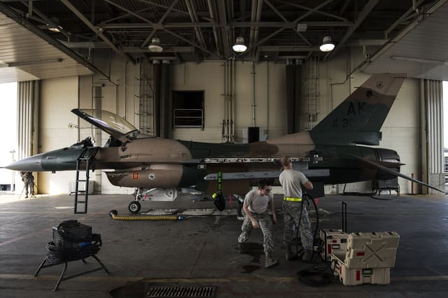 - Single-engine aircraft