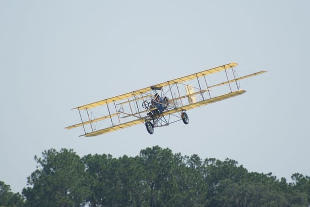 - Aircraft