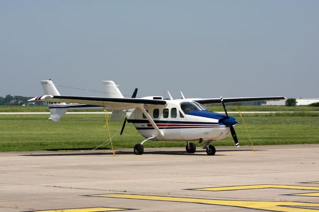 N8CS — Cessna