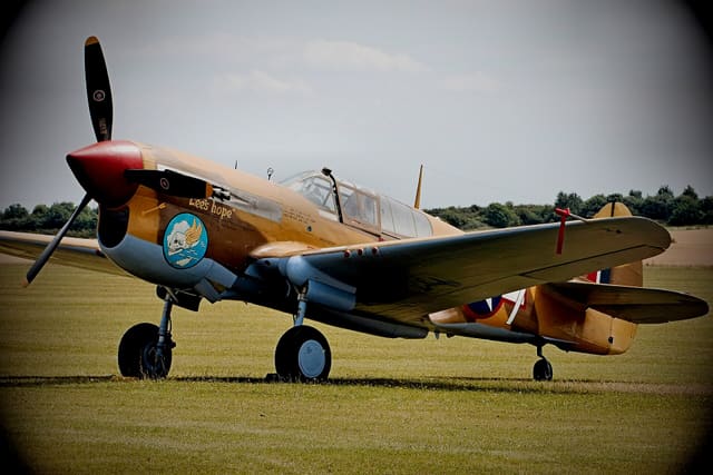 - Single-engine aircraft