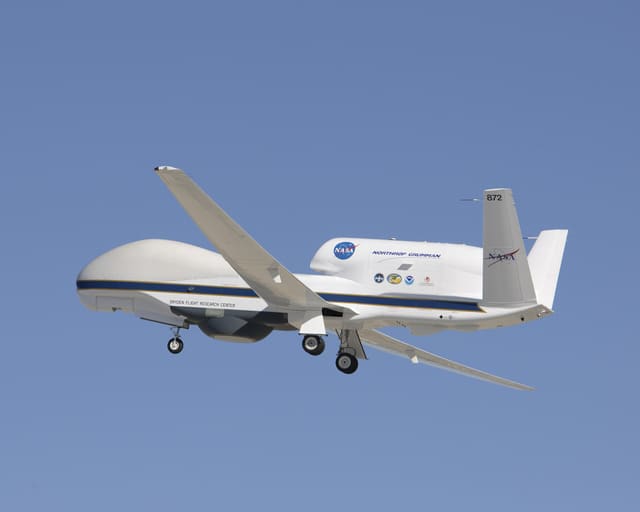- Aircraft