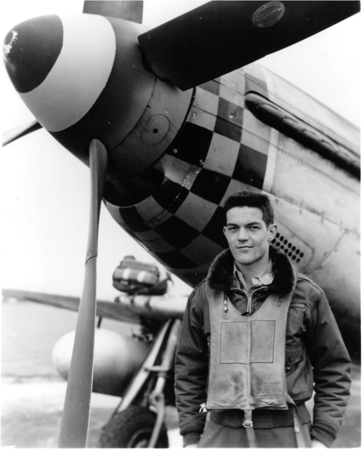 Unknown U.S. Army Air Forces soldier's best shot —