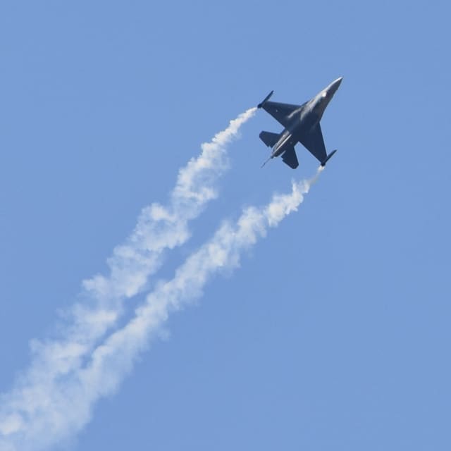 - Aircraft