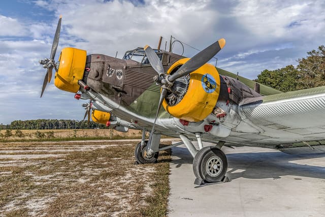- Aircraft