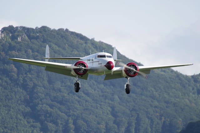 - Twin-engine aircraft