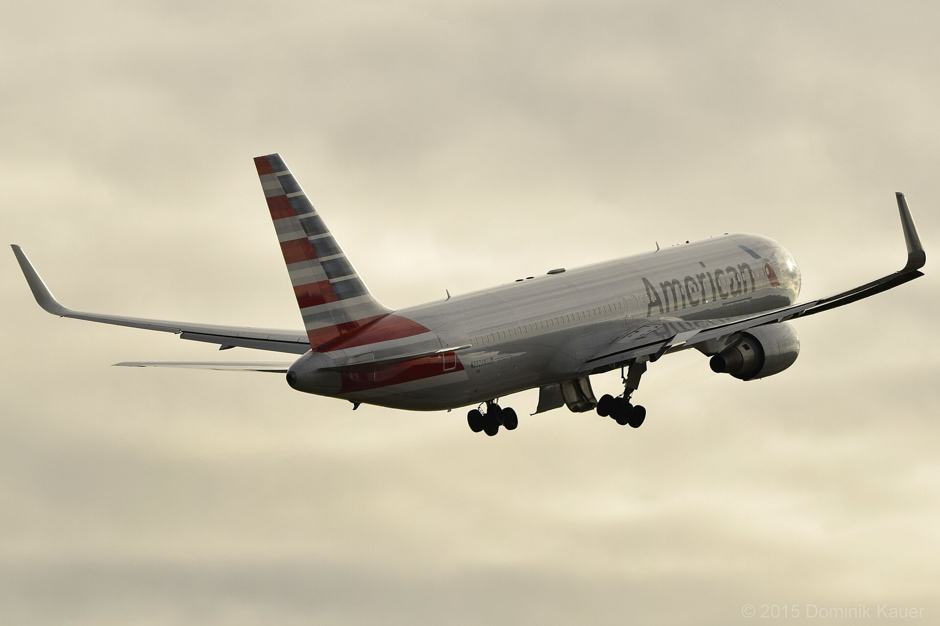 dxme's best shot — N392AN