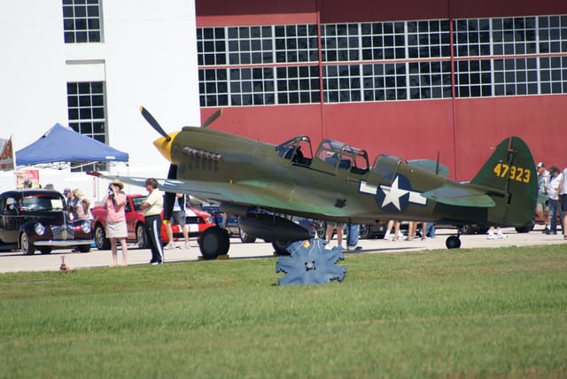 - Single-engine aircraft