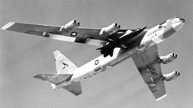 - Aircraft