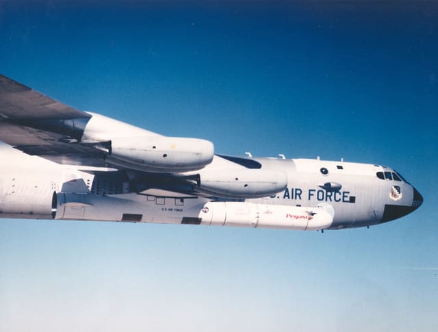 - Aircraft