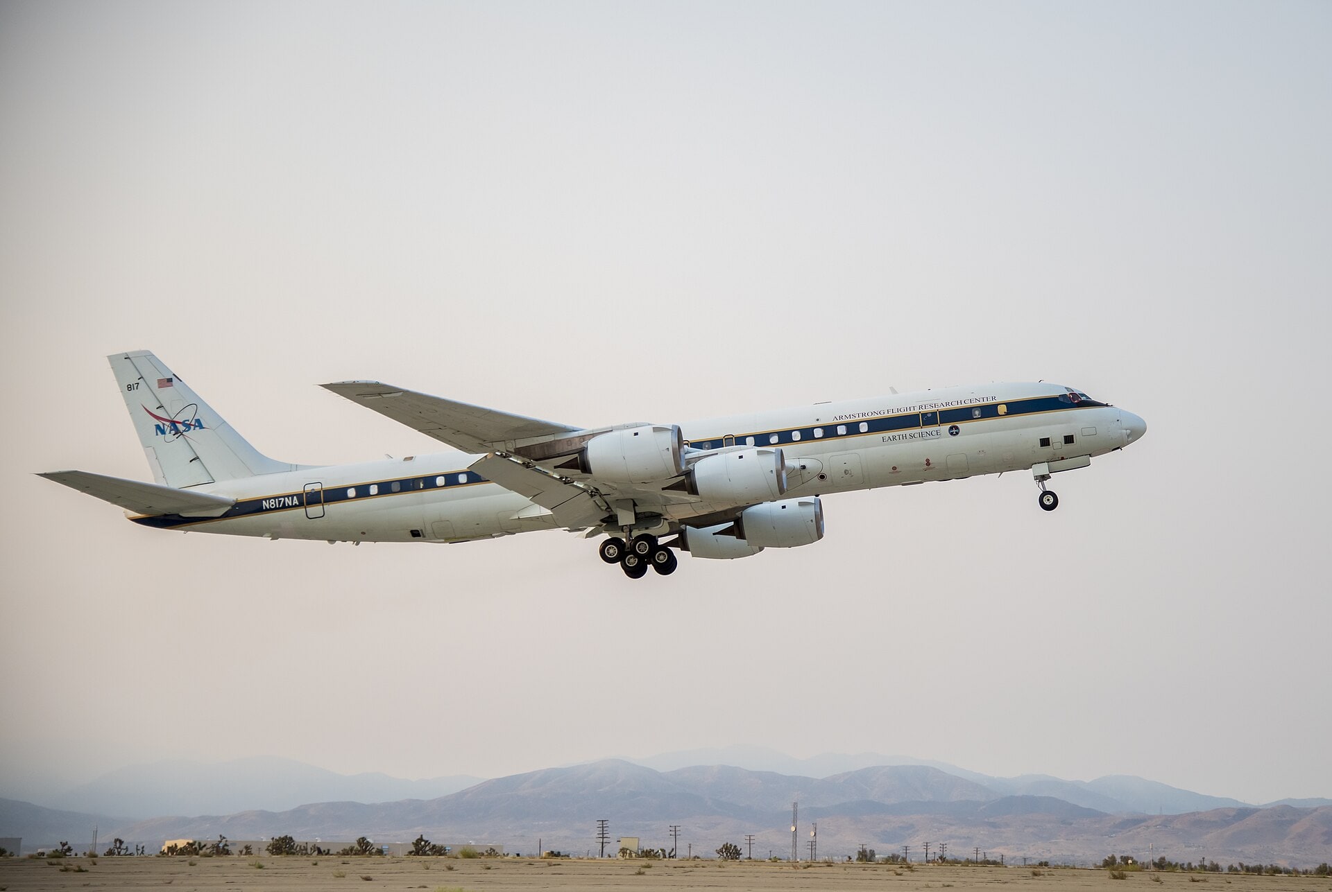 NASAJoshua Fisher's best shot — N817NA