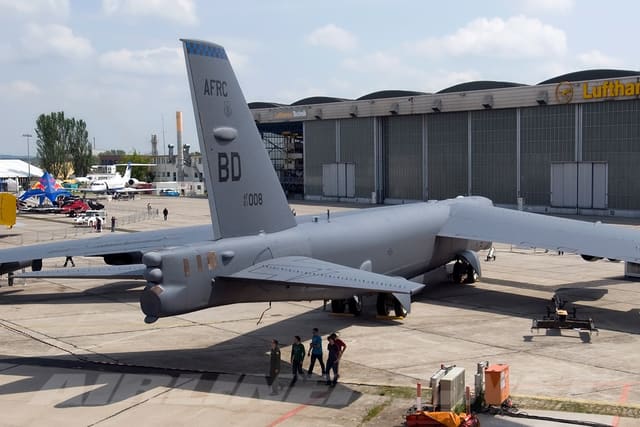 - Aircraft