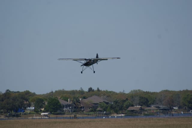 - Single-engine aircraft
