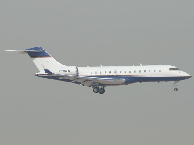 N930EN — Business jet