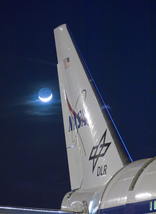 - Aircraft