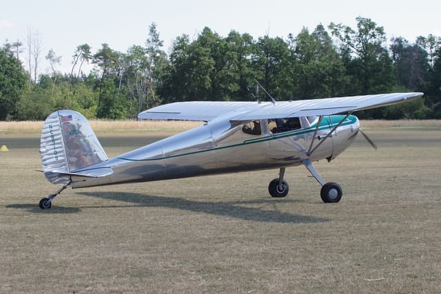 - Aircraft