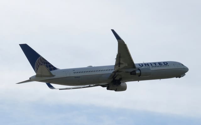 N644UA - Boeing