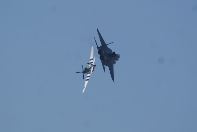 - Twin-engine aircraft