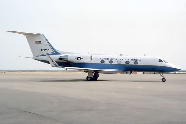 - Twin-engine aircraft