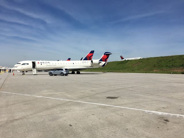 N716EV - Aircraft