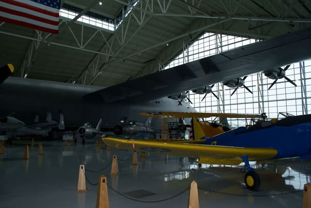 - Single-engine aircraft