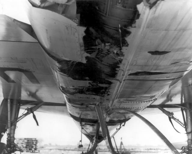 - Aircraft