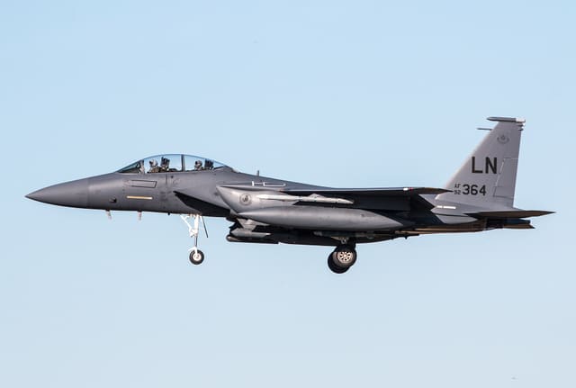 - Twin-engine aircraft