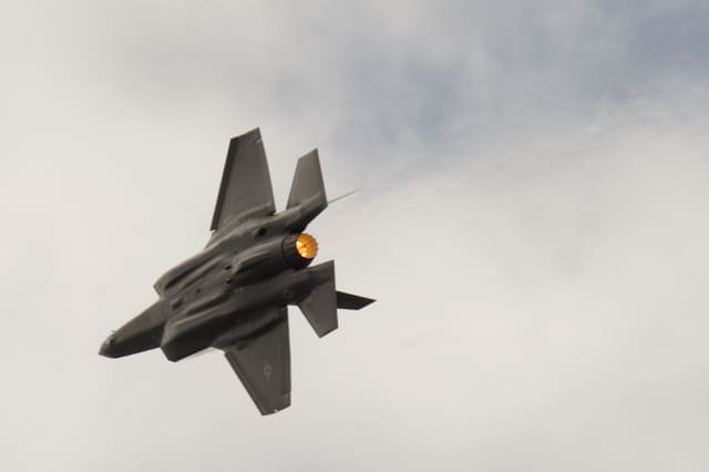- Aircraft