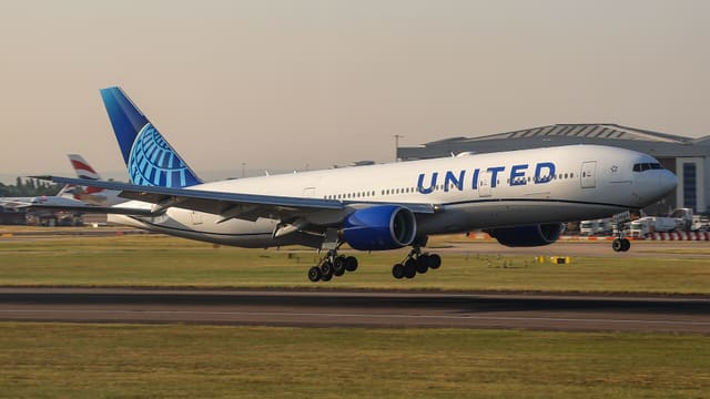 N229UA — Boeing