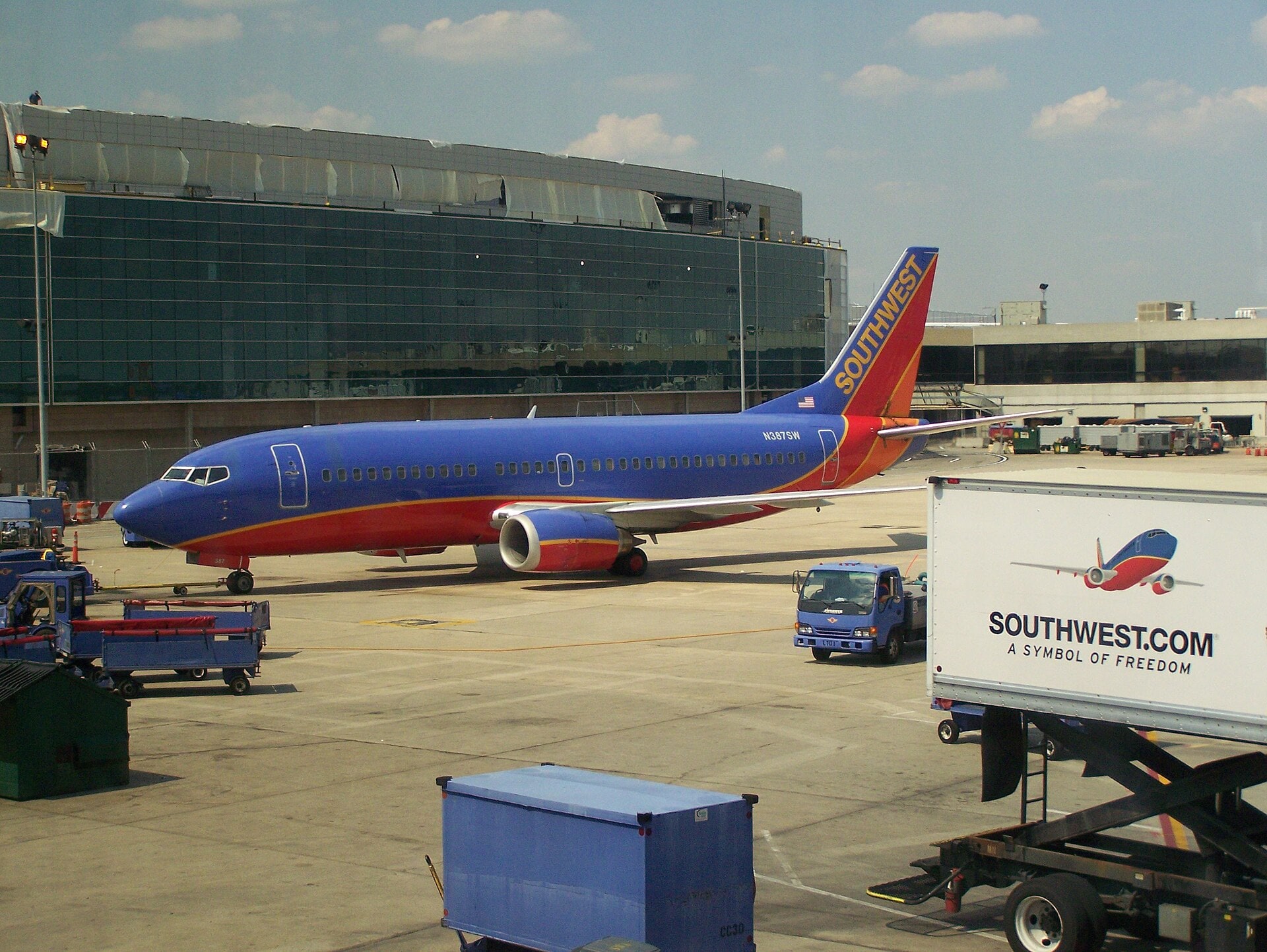 Airlinephl DeRonn Smith's best shot — N387SW