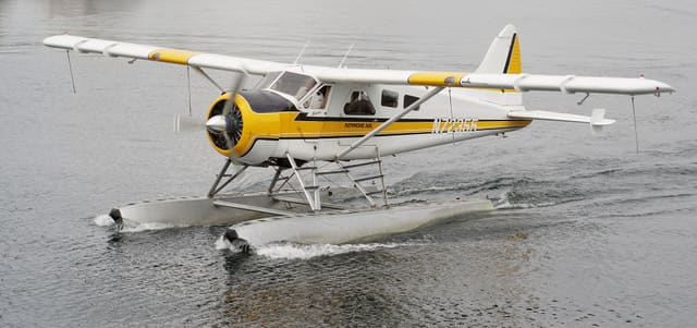 N72355 - Floatplane